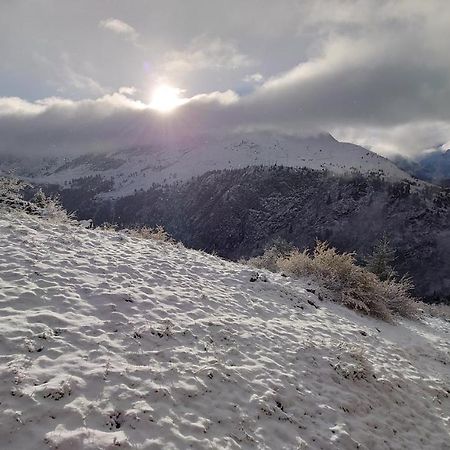 Les Aiguilles D'Or Apartment Alpe d'Huez Екстериор снимка